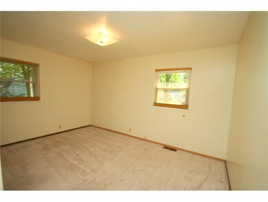 417 W Bow St, Thorntown, IN 46071 - photo 7