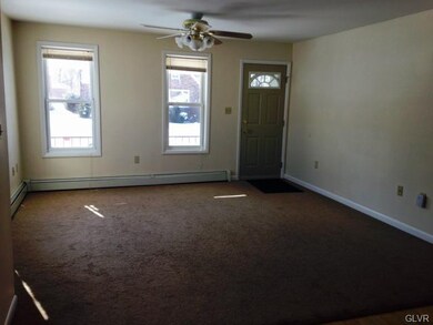 327 S 6th St, Emmaus, PA 18049 - photo 4