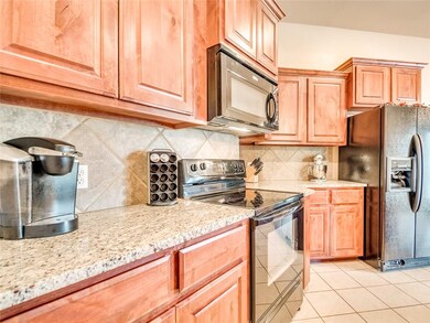 WOW! LOOK AT THAT BEAUTIFUL THICK GRANITE!