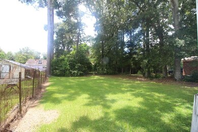 1626 Lincoln St, Laurel, MS 39440 - photo 5