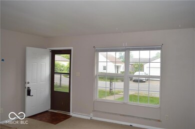 550 Cleveland St, Beech Grove, IN 46107 - photo 4