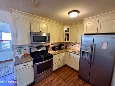 9 Nebraska Dr unit 12, Matawan, NJ 07747 - photo 5