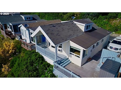 16219 Lower Harbor Rd unit P5, Brookings, OR 97415 - photo 4