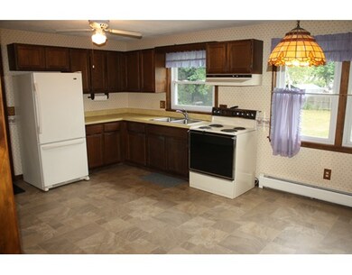 40 Millers Falls Rd, Turners Falls, MA 01376 - photo 4