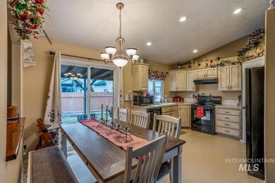 646 Aberdeen Dr, Nampa, ID 83686 - photo 7