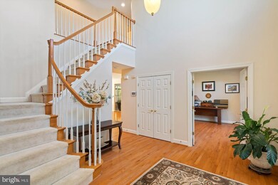 18629 Kerill Rd, Triangle, VA 22172 - photo 4