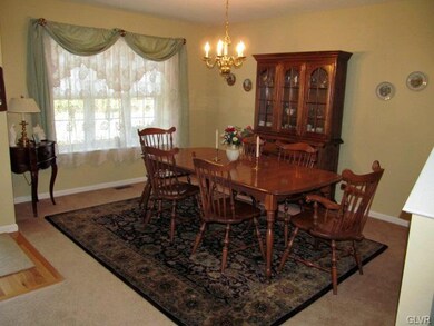 283 Park Ridge Dr, Easton, PA 18040 - photo 3