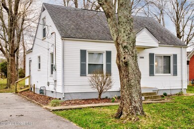 9113 Maple Rd, Louisville, KY 40229 - photo 2