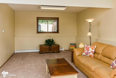 831 Jay Cir Anchorage AK 99516-large-004