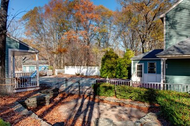 21 Corbin Rd, Dudley, MA 01571 - photo 5