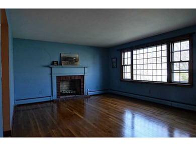 17 Reservoir Ave, Warren, RI 02885 - photo 5