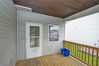 529 Hancock Ave, Vandergrift, PA 15690 - photo 5
