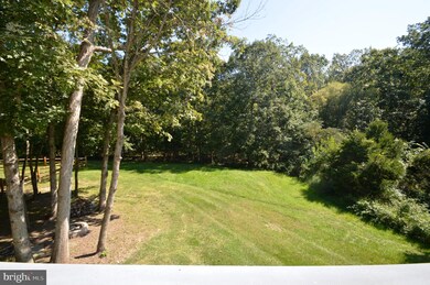 15405 Martins Hundred Dr, Centreville, VA 20120 - photo 2