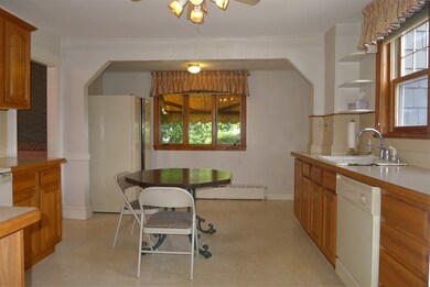 1 Holden Place, Woburn, MA 01801 - photo 7