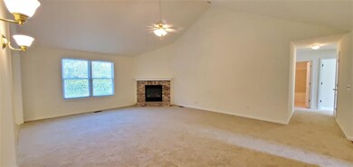 9085 N River Rd, New Haven, IN 46774 - photo 6