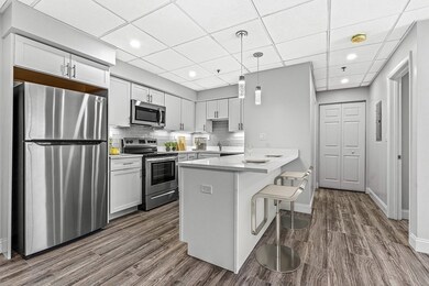 64 Foster St unit 203, Peabody, MA 01960 - photo 4