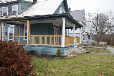 20 Pleasant St, Lancaster, NH 03584 - photo 4