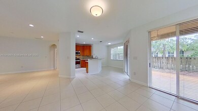 11229 NW 78th Ln, Doral, FL 33178 - photo 5