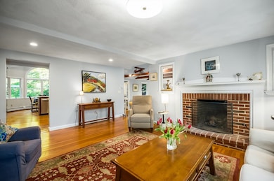 92 Pleasant St, Wenham, MA 01984 - photo 6