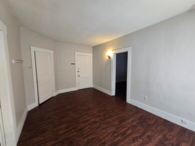 9 Academy Ln unit 2, Walpole, NH 03608 - photo 7