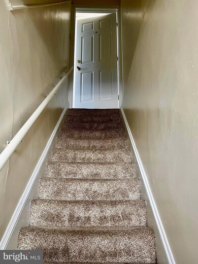 8520 Chestnut Ave unit B, Bowie, MD 20715 - photo 3