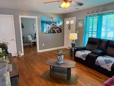 2005 Loblolly St, Georgetown, SC 29440 - photo 3