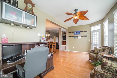 24996 Virginia Pine Ct, Chantilly, VA 20152 - photo 7