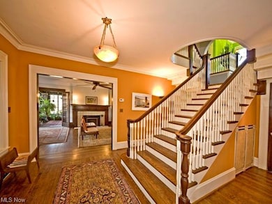 2570 Euclid Heights Blvd, Cleveland, OH 44106 - photo 4