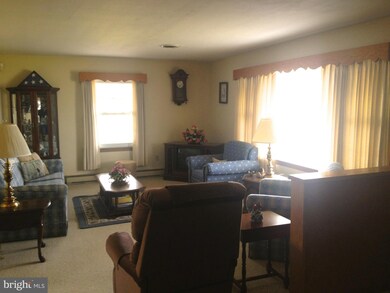 13123 Edgemont Rd, Smithsburg, MD 21783 - photo 6