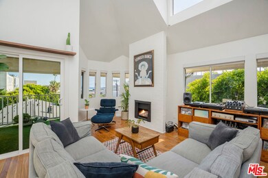 24 Westwind St unit C, Marina Del Rey, CA 90292 - photo 4