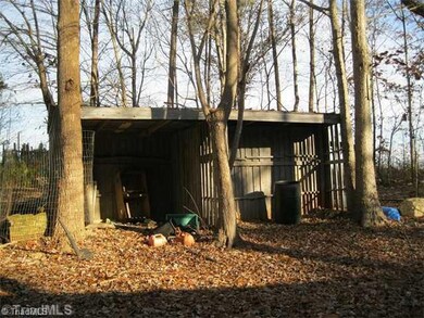 3843 Teague Farm Rd, Seagrove, NC 27341 - photo 4