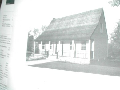 217 Cedar St