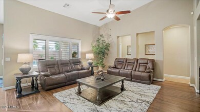 08-Family Room