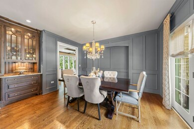 608 Balmoral Cir, Naperville, IL 60540 - photo 5