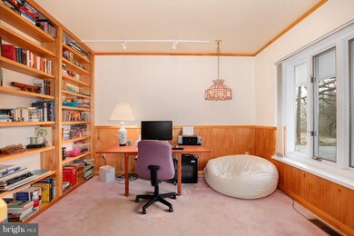 11825 Falls Rd, Potomac, MD 20854 - photo 4