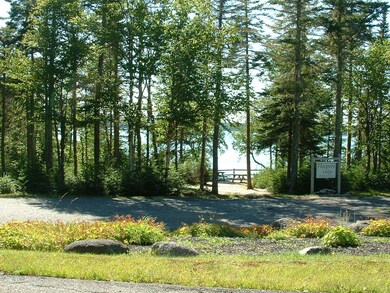 Hooper's Ledge Common Lot