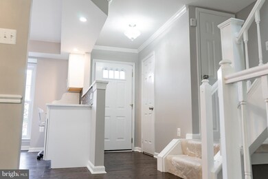 8529 Bauer Dr, Springfield, VA 22152 - photo 5