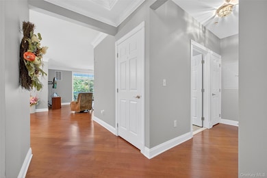 423 Regency Dr, Fishkill, NY 12524 - photo 6