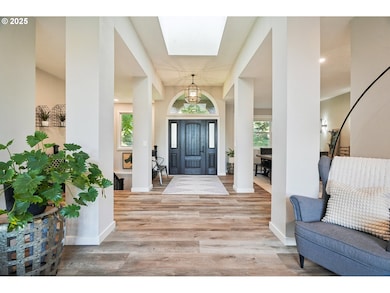 2378 Falcon Dr, West Linn, OR 97068 - photo 4