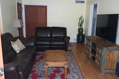 4-Living room 2