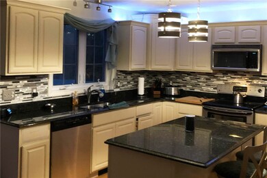 35 Kiley Way, Coventry, RI 02816 - photo 4