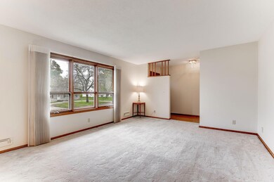 10440 Yukon St NW, Coon Rapids, MN 55433 - photo 6