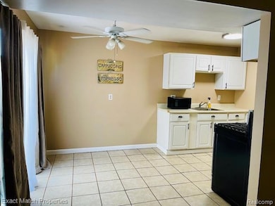 Light and bright kitchen area.
