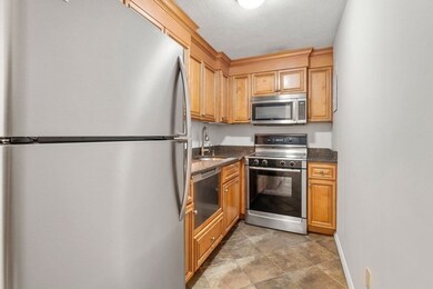 12 Pond Ln unit 53, Arlington, MA 02474 - photo 4