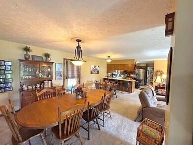 34 Spring Hill Dr, Russell Springs, KY 42642 - photo 5