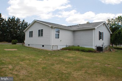 548 Double Church Rd, Stephens City, VA 22655 - photo 4