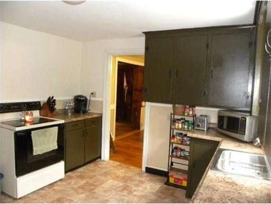 717 Charlton St, Southbridge, MA 01550 - photo 7