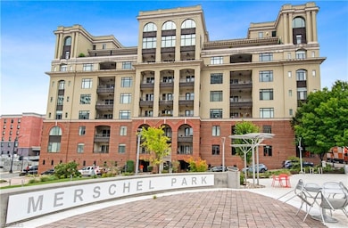 1 Park Vista Ln unit 620, Winston-Salem, NC 27101 - photo 2