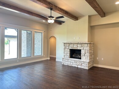 2407 E Northhampton St, Broken Arrow, OK 74014 - photo 2