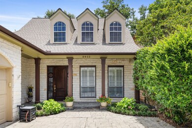 8422 Moritz Ct, Houston, TX 77055 - photo 2